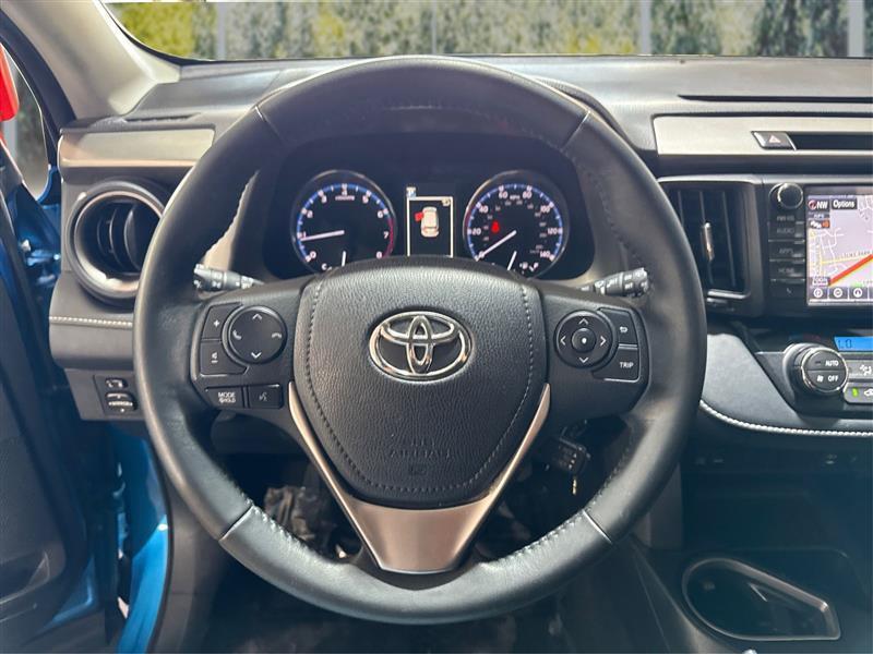 Toyota RAV4 XLE AWD 2016
