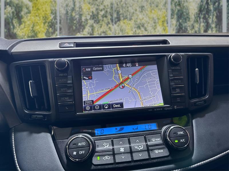 Toyota RAV4 XLE AWD 2016
