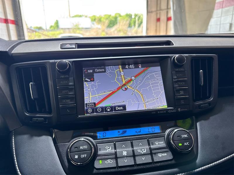 Toyota RAV4 XLE AWD 2016