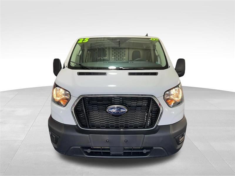 Ford Transit 250 Van 2025