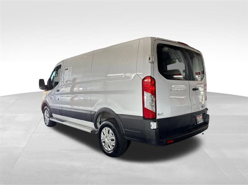 Ford Transit 250 Van 2025