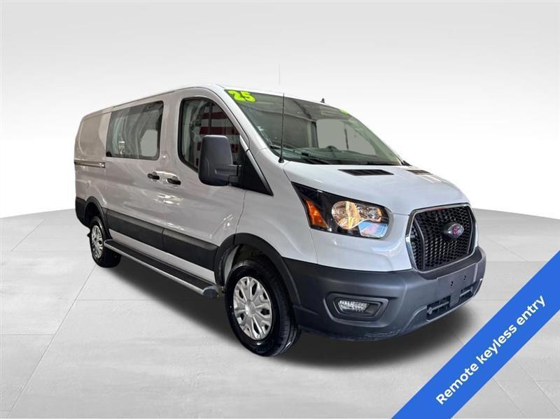 Ford Transit 250 Van 2025