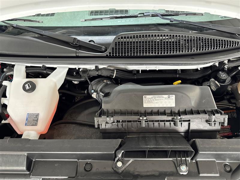 GMC Savana G2500 Cargo 2025