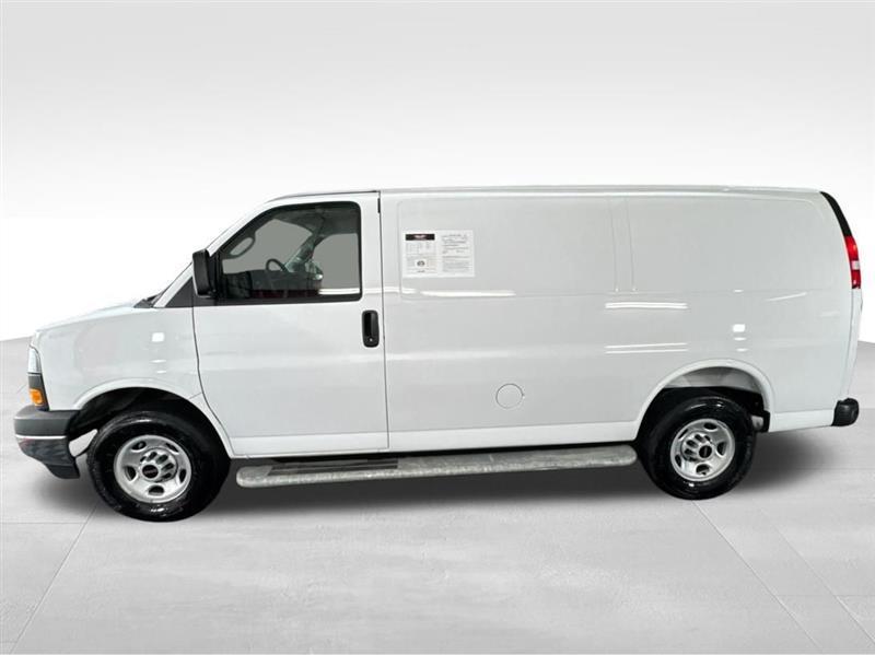 GMC Savana G2500 Cargo 2025