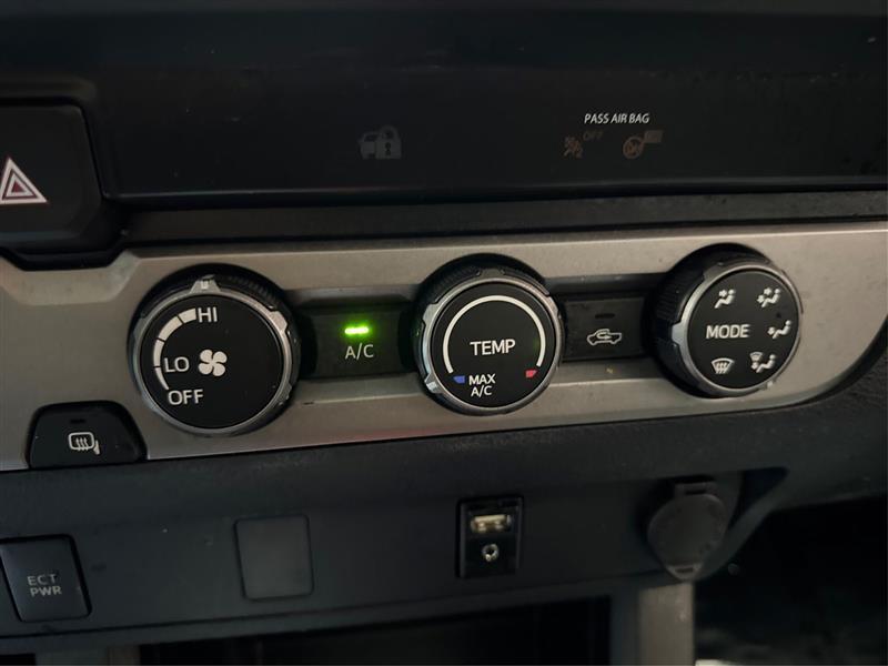 Toyota Tacoma SR5 Access Cab I4 6AT 2WD 2019