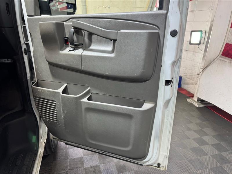 GMC Savana G2500 Cargo 2018
