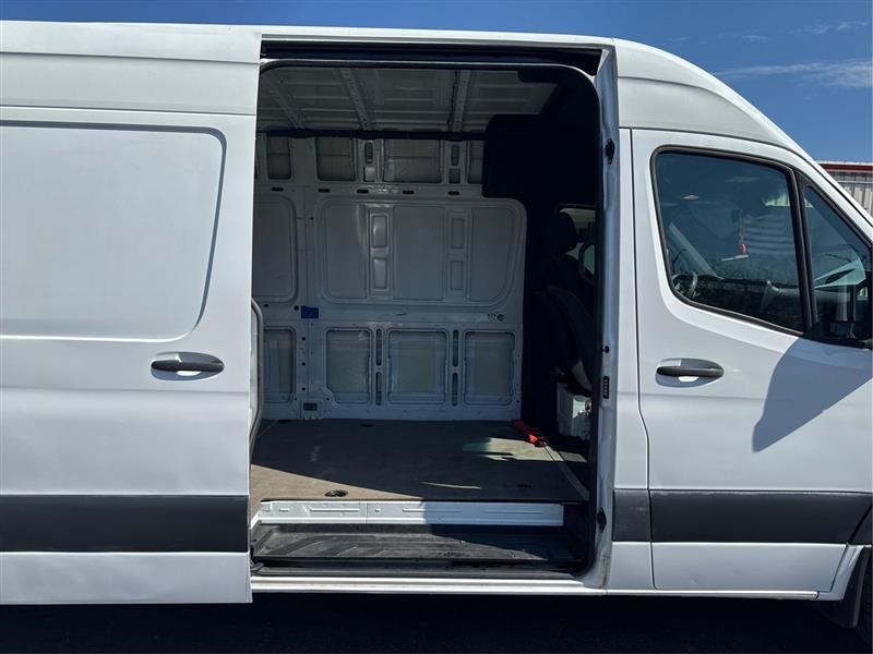 Mercedes-Benz Sprinter 2500 170-in. WB 2021