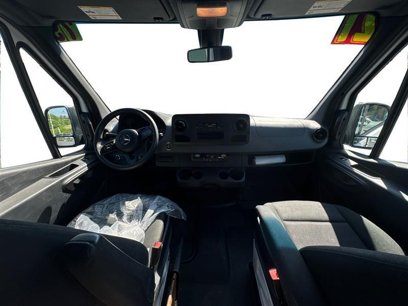 Mercedes-Benz Sprinter 2500 170-in. WB 2021