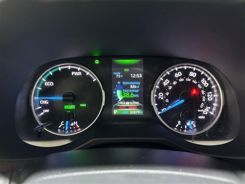Toyota RAV4 Hybrid XLE 2022