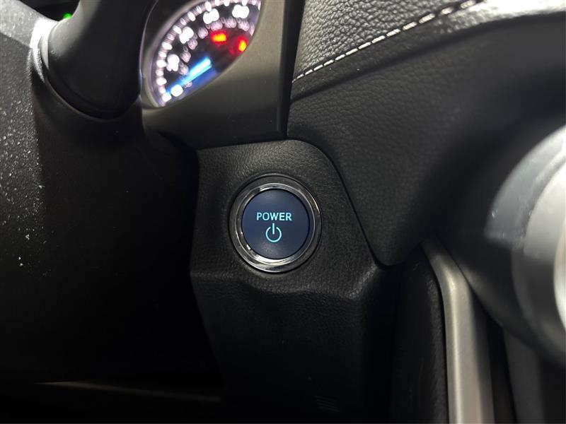 Toyota RAV4 Hybrid XLE 2022
