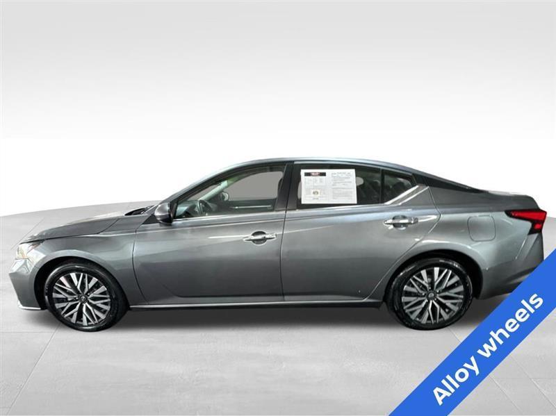 Nissan Altima 2.5 SV 2023