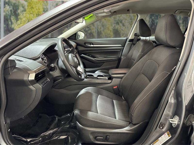 Nissan Altima 2.5 SV 2023