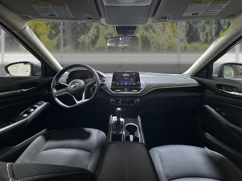 Nissan Altima 2.5 SV 2023