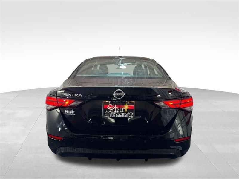 Nissan Sentra SV 2025