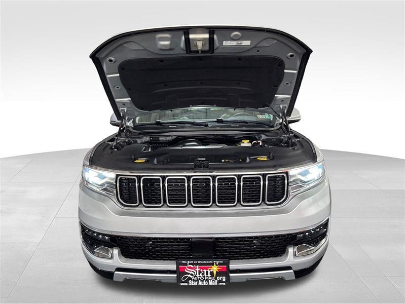 Jeep Wagoneer Series II 4WD 2022