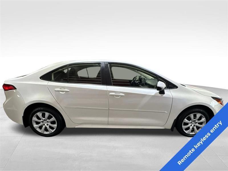 Toyota Corolla LE 2021