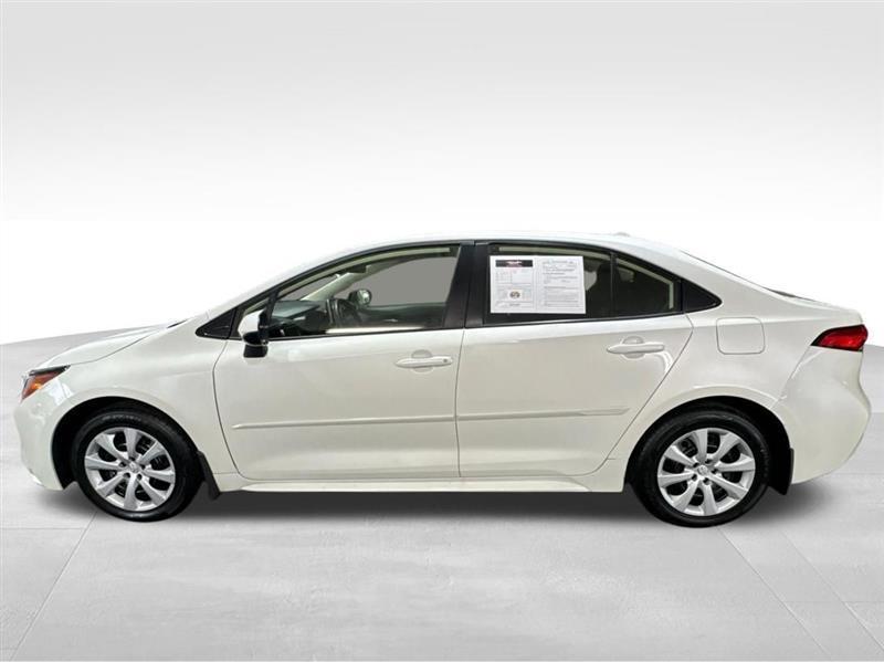Toyota Corolla LE 2021