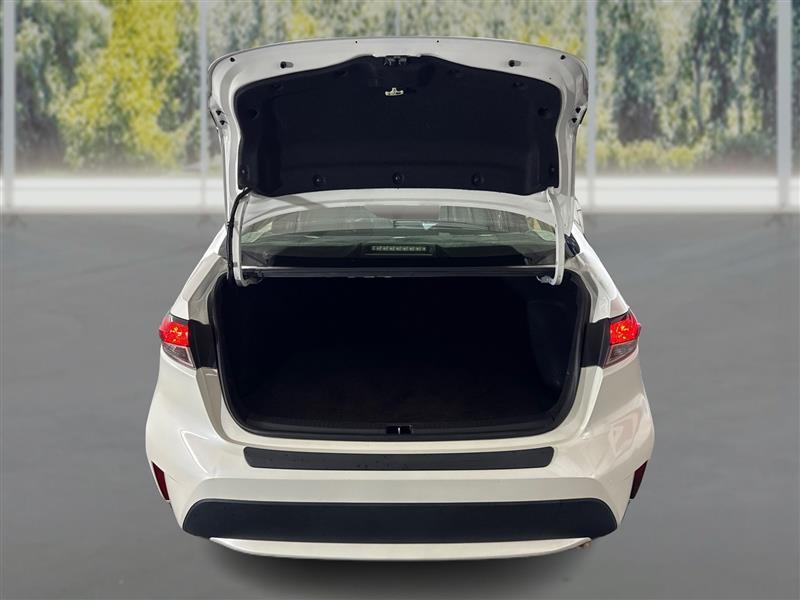 Toyota Corolla LE 2021