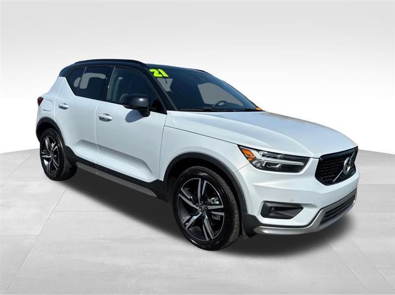 Volvo XC40 T5 R-Design AWD 2021