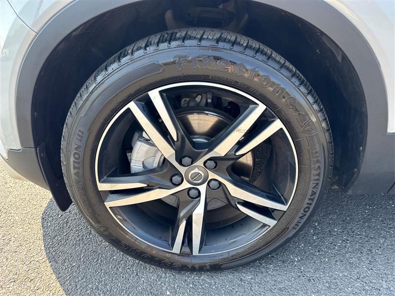 Volvo XC40 T5 R-Design AWD 2021