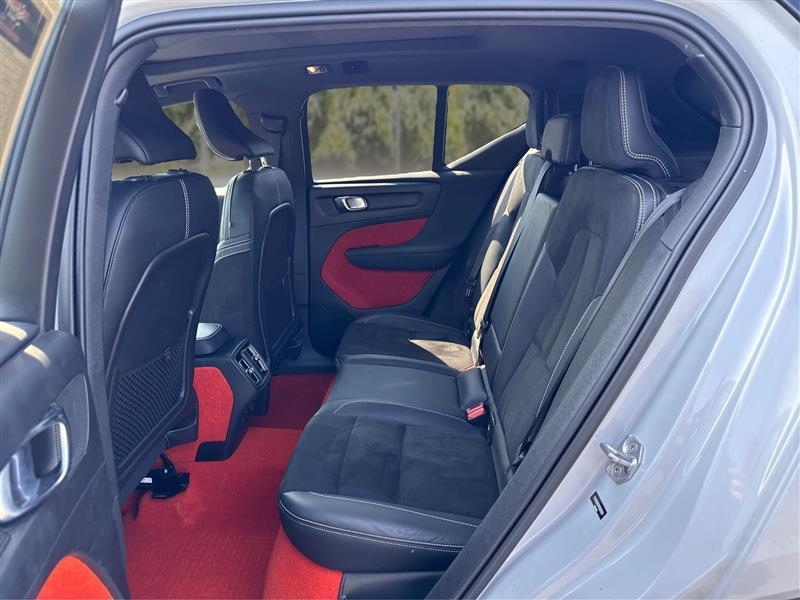 Volvo XC40 T5 R-Design AWD 2021