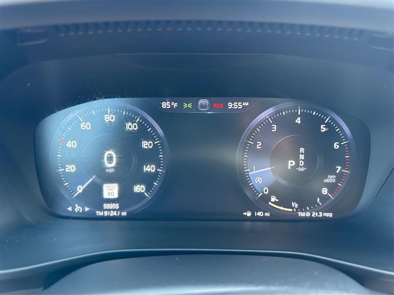 Volvo XC40 T5 R-Design AWD 2021