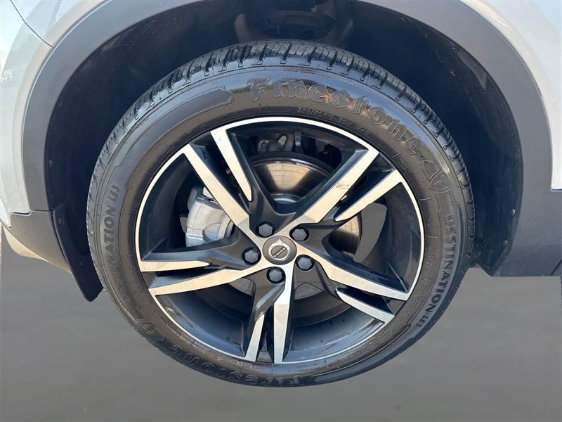 Volvo XC40 T5 R-Design AWD 2021