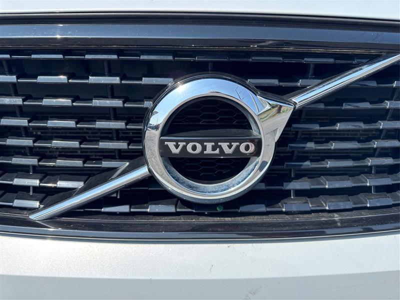Volvo XC40 T5 R-Design AWD 2021