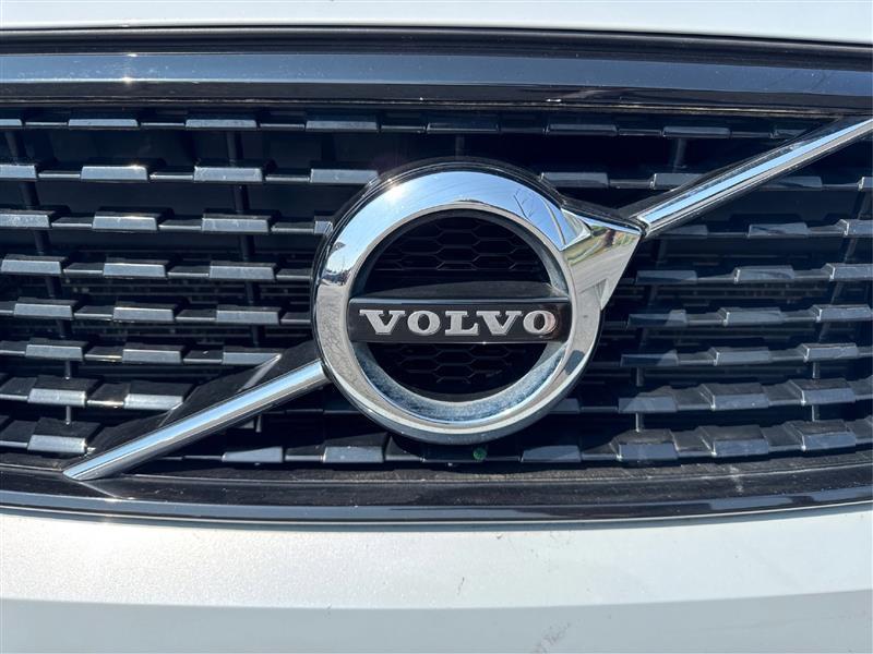 Volvo XC40 T5 R-Design AWD 2021
