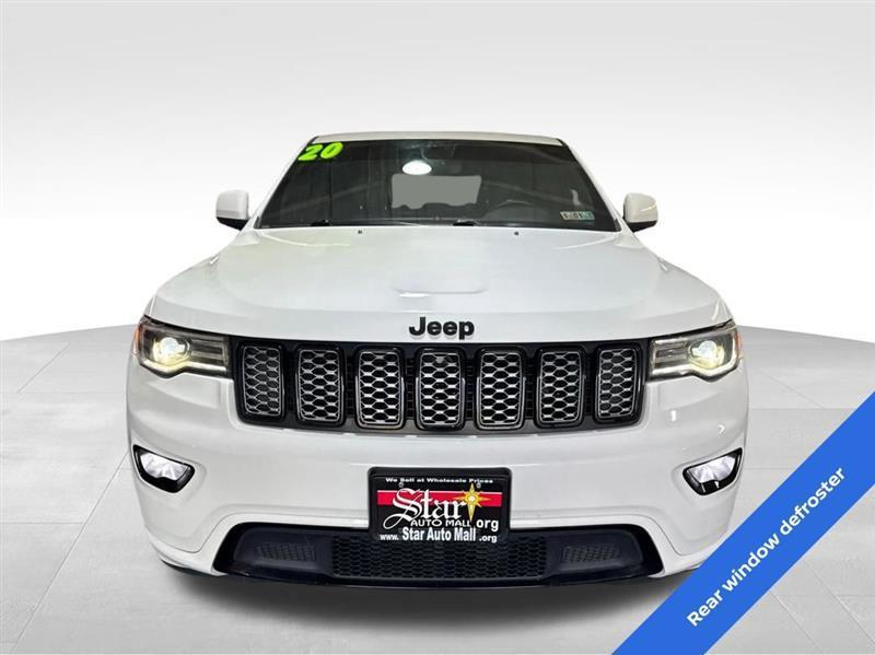 Jeep Grand Cherokee Laredo 4WD 2020