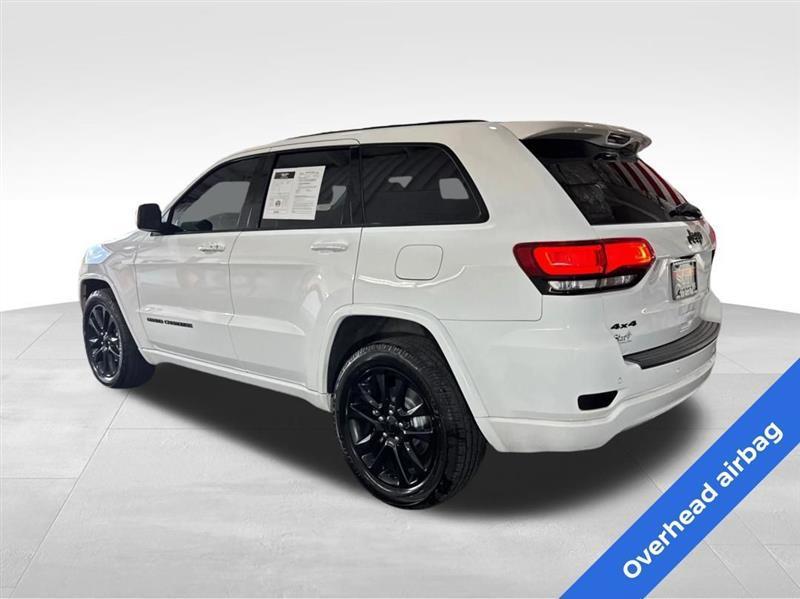 Jeep Grand Cherokee Laredo 4WD 2020