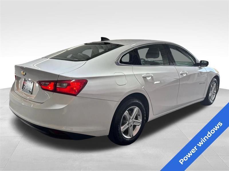 Chevrolet Malibu LS 2022