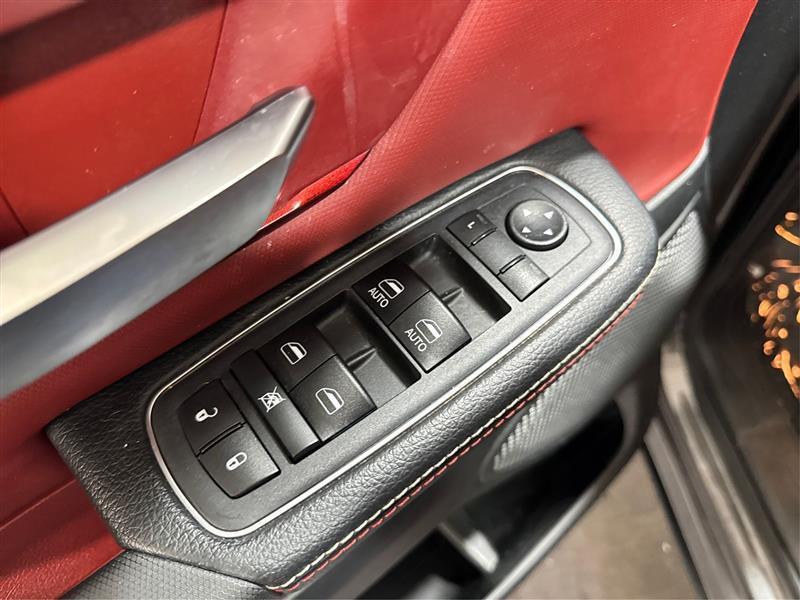 RAM 1500 Rebel Quad Cab 4WD 2019