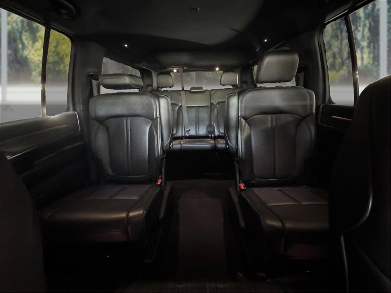 Jeep Wagoneer Series III 4WD 2024