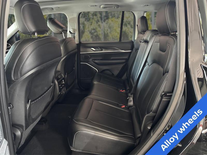Jeep Grand Cherokee  2023