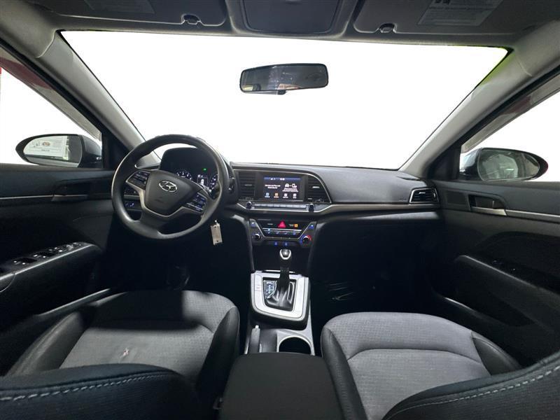 Hyundai Elantra  2018