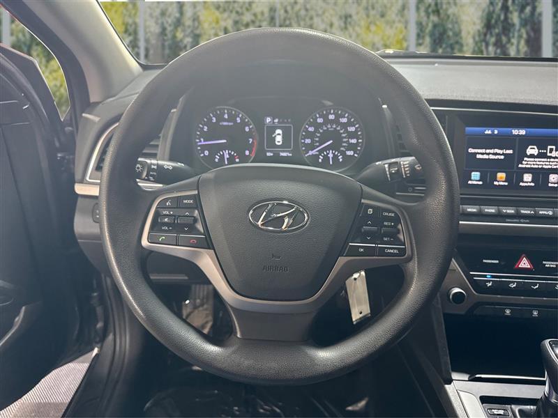 Hyundai Elantra  2018