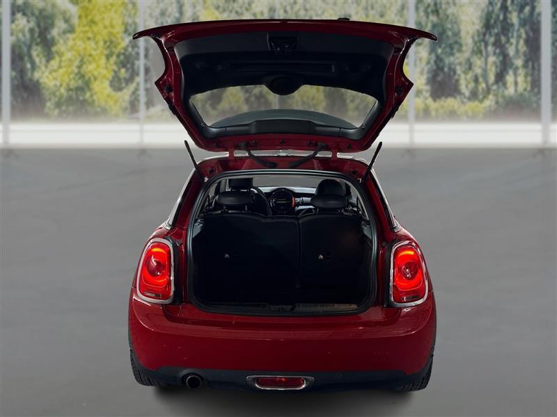 MINI Cooper Base 2015