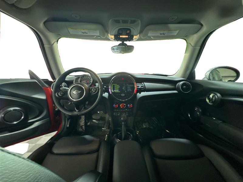 MINI Cooper Base 2015