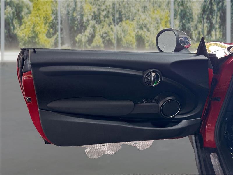 MINI Cooper Base 2015