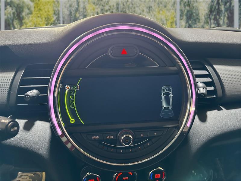 MINI Cooper Base 2015
