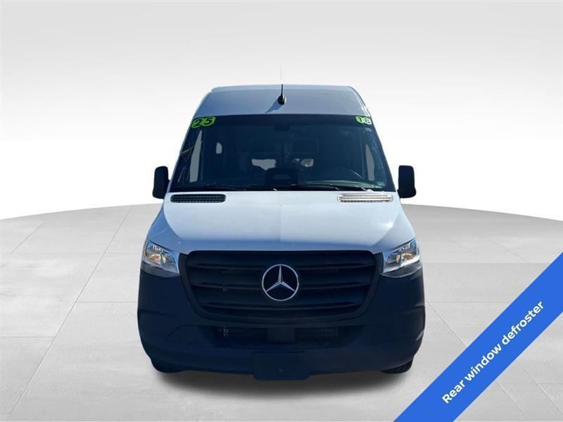 Mercedes-Benz Sprinter 2500 2025