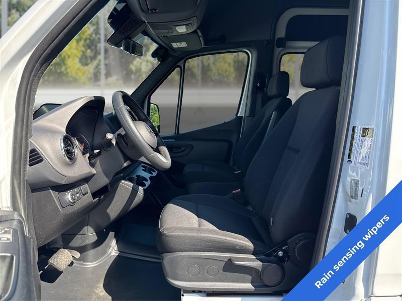 Mercedes-Benz Sprinter 2500 2025