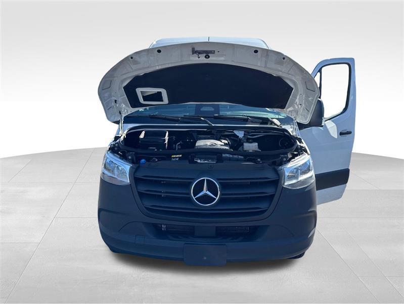Mercedes-Benz Sprinter 2500 2025