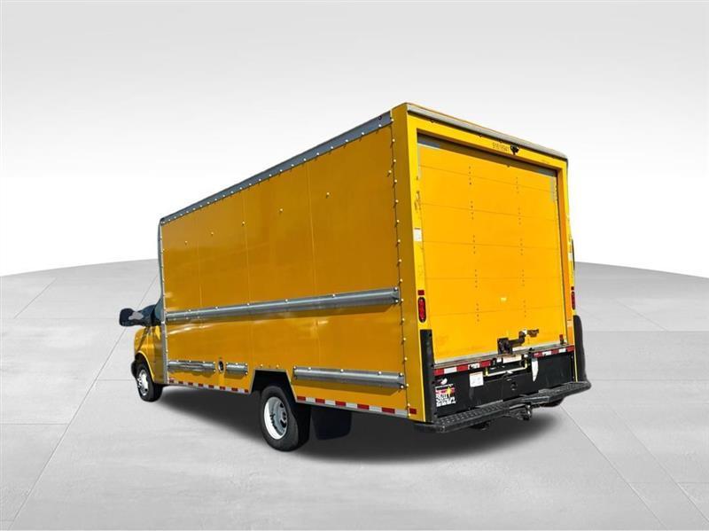 GMC Savana G3500 177 in. 2021