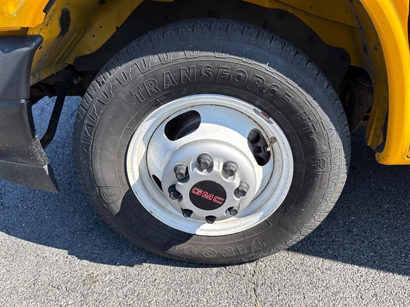 GMC Savana G3500 177 in. 2021