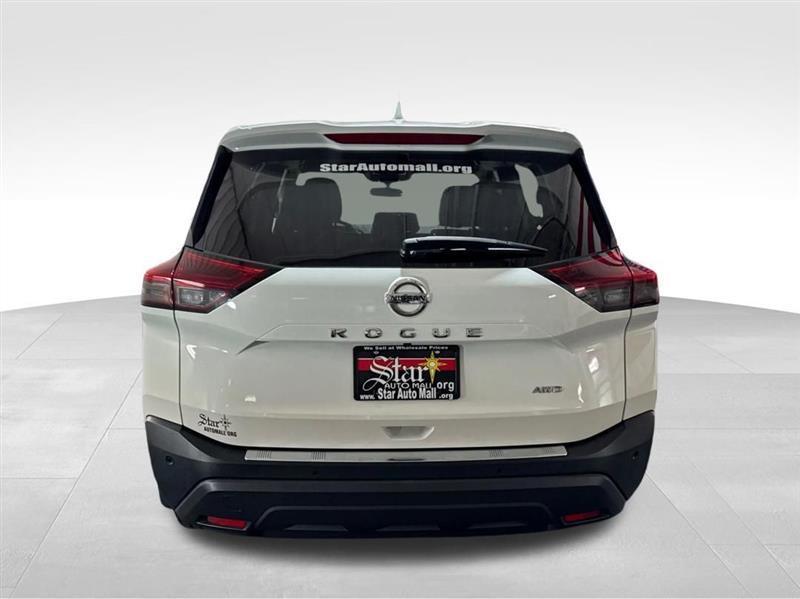 Nissan Rogue S AWD 2021