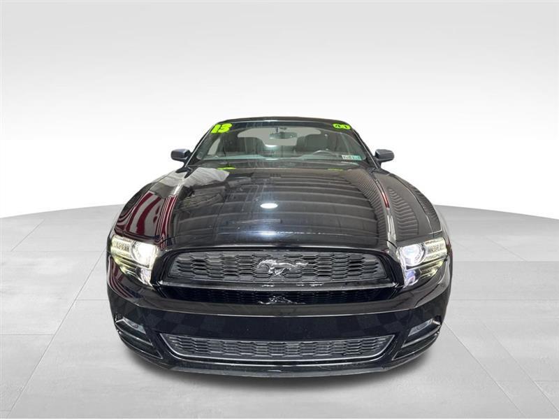 Ford Mustang V6 Coupe 2013