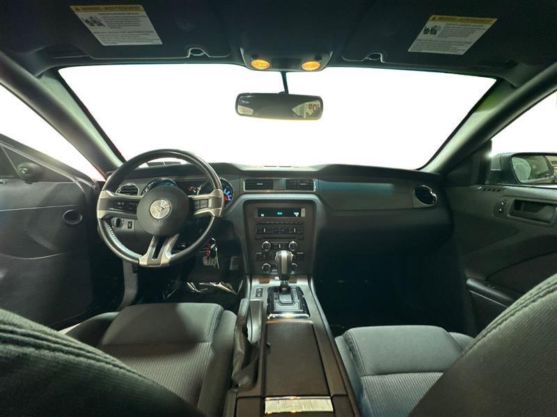 Ford Mustang V6 Coupe 2013