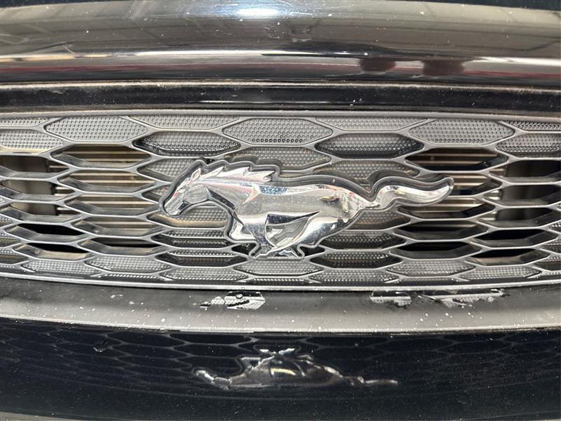 Ford Mustang V6 Coupe 2013